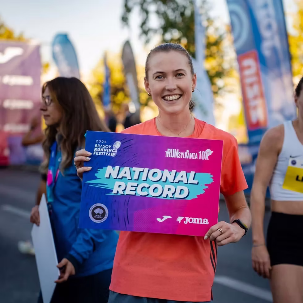 ayla-Kavanagh-becomes-the-first-SA-woman-to-run-a-10km-under-31mins